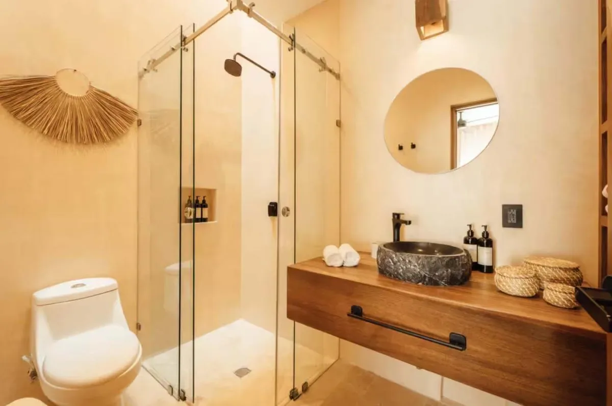 Boutique-Style 2BR with Pool & Jungle View