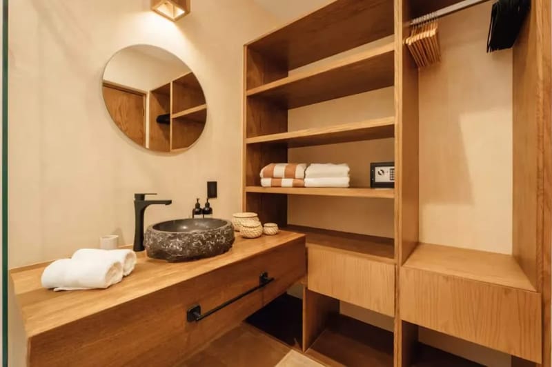 Boutique-Style 2BR with Pool & Jungle View