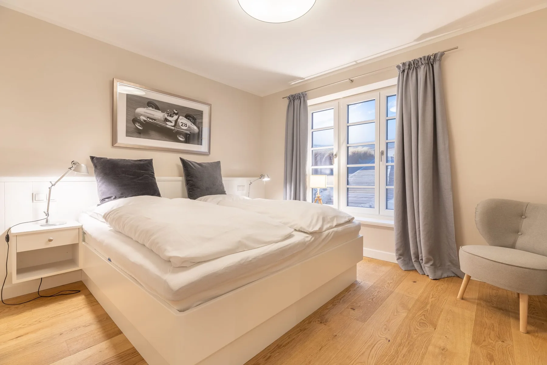 Hausteil mit ca. 144m² Nutzfläche im UG/EG/OG/DG für bis zu 7 Personen.