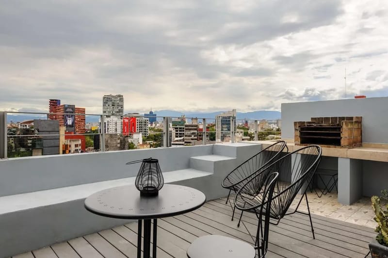 Iluminating 3BR Triplex in Roma Norte