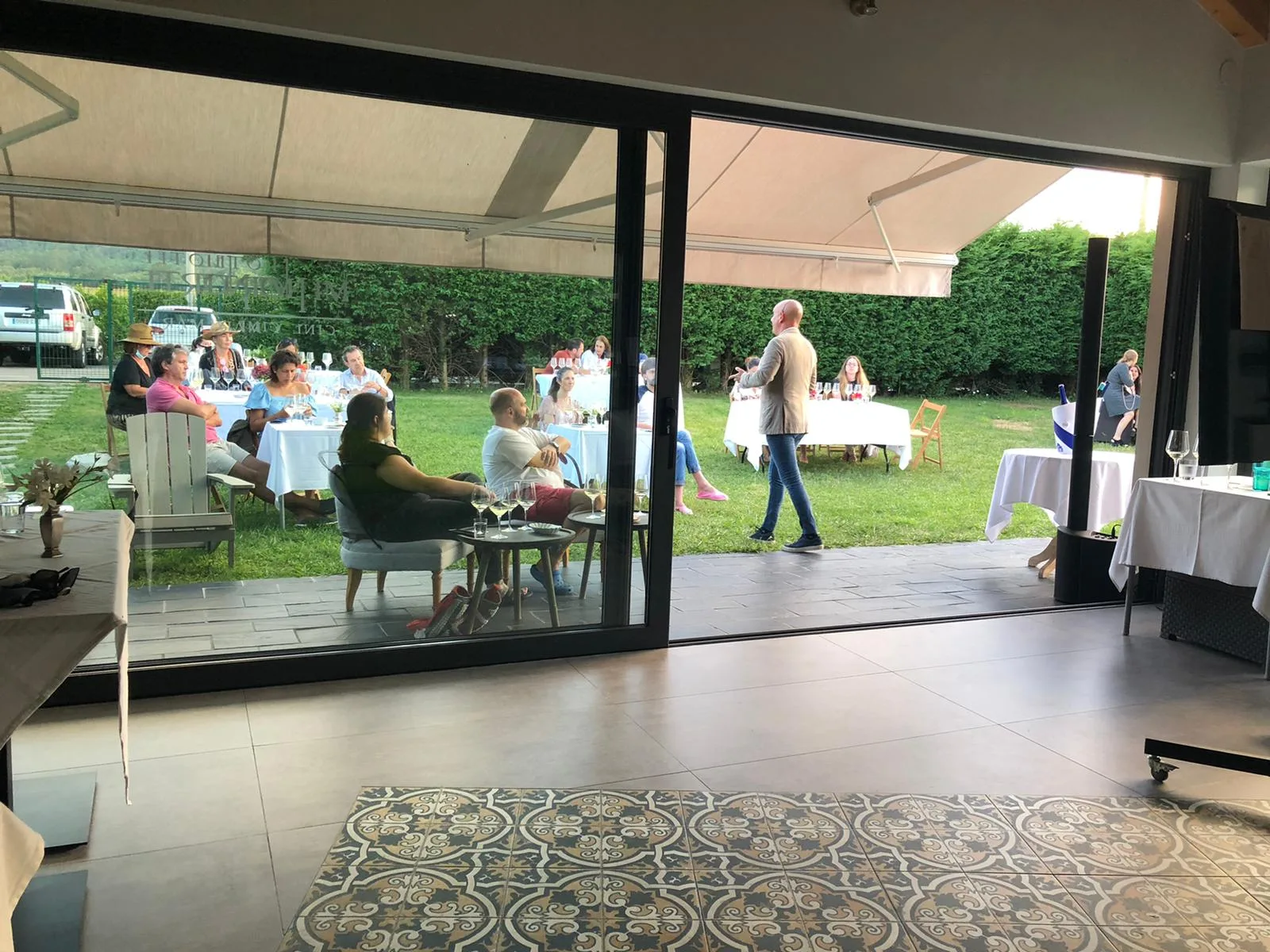Hotel wine-tasting and guest moments