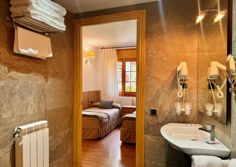 Baño de la habitación familiar