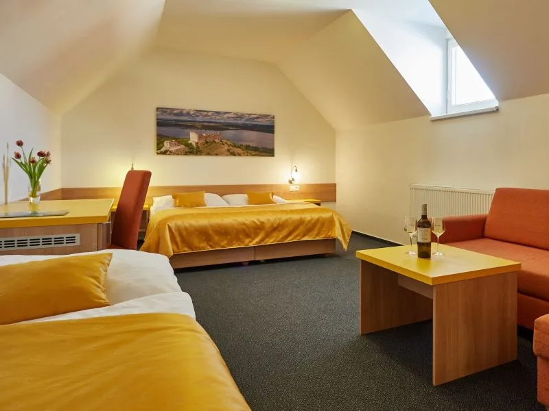 Triple room