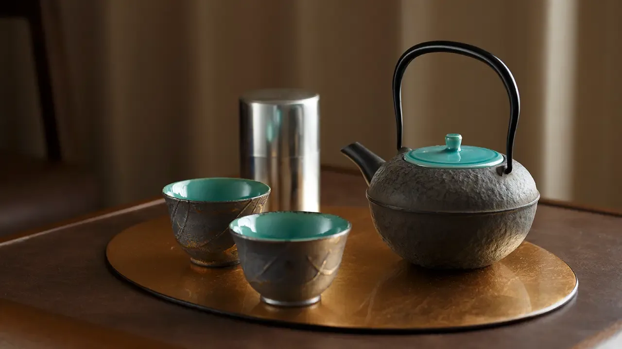 Juego de té de la habitación ejecutiva con dos camas individuales