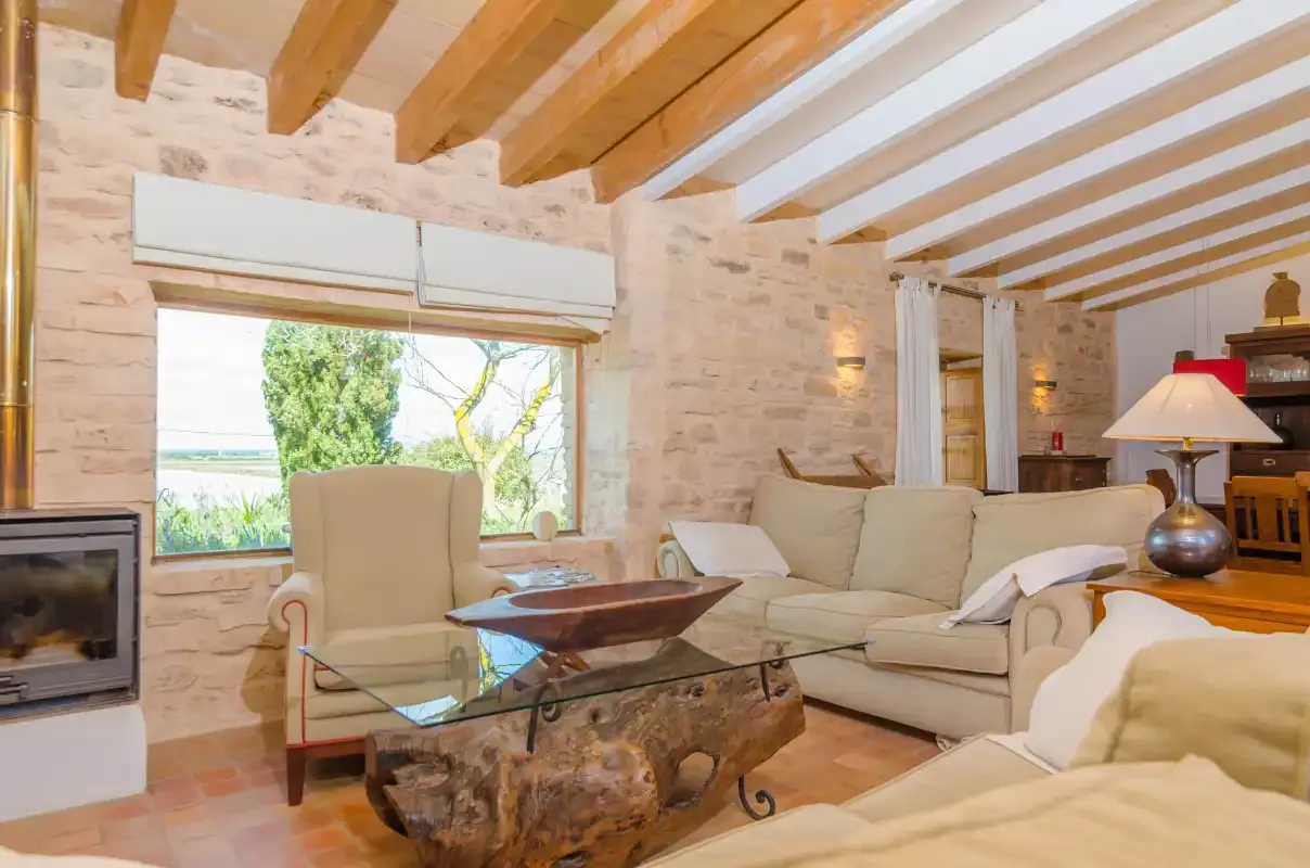 Holiday rentals in Villa es molí des trenc, Campos