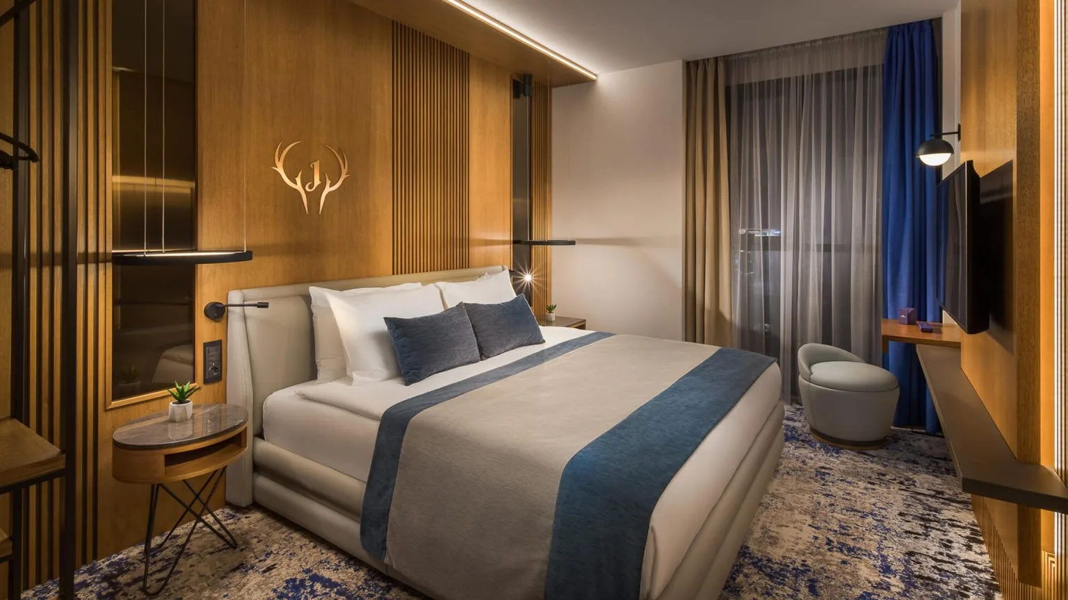 Hotel room or property image