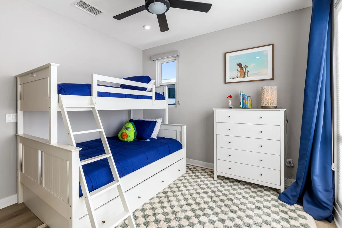 Cody Place Luxe