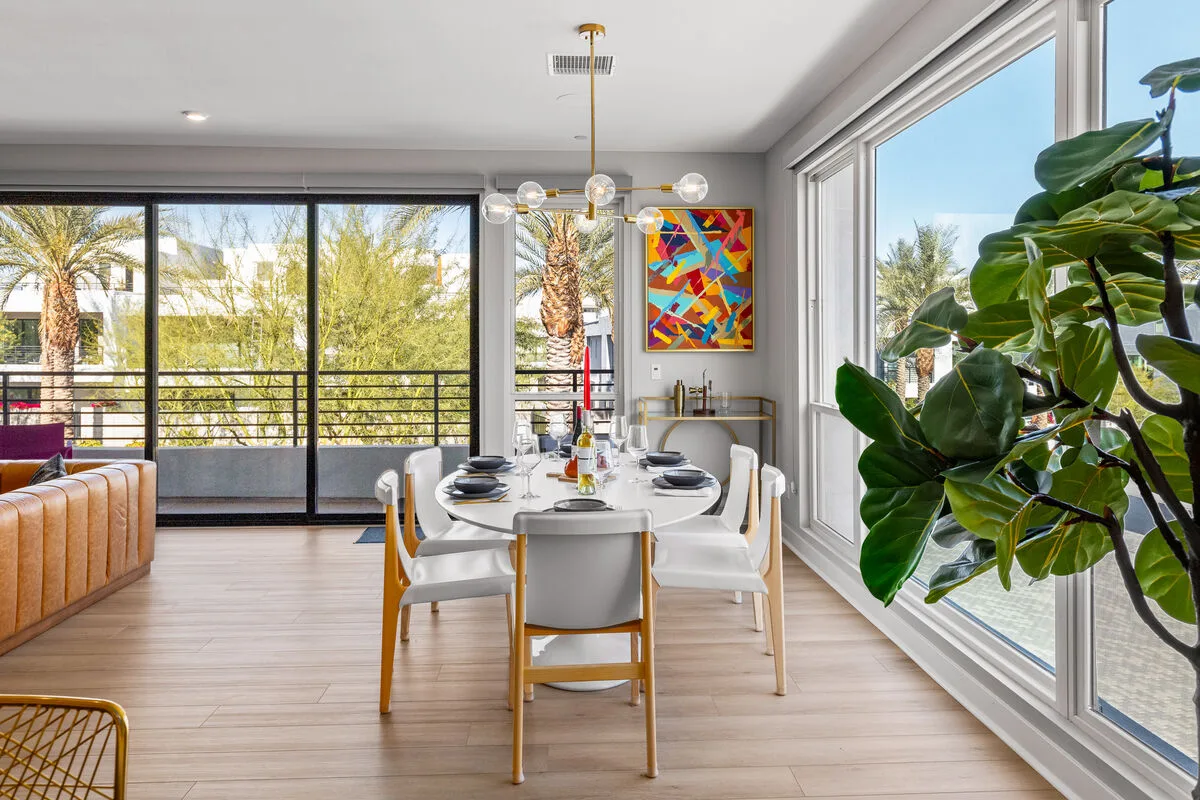 Cody Place Luxe