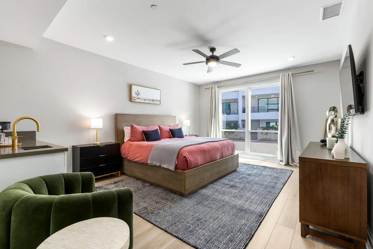Cody Place Luxe