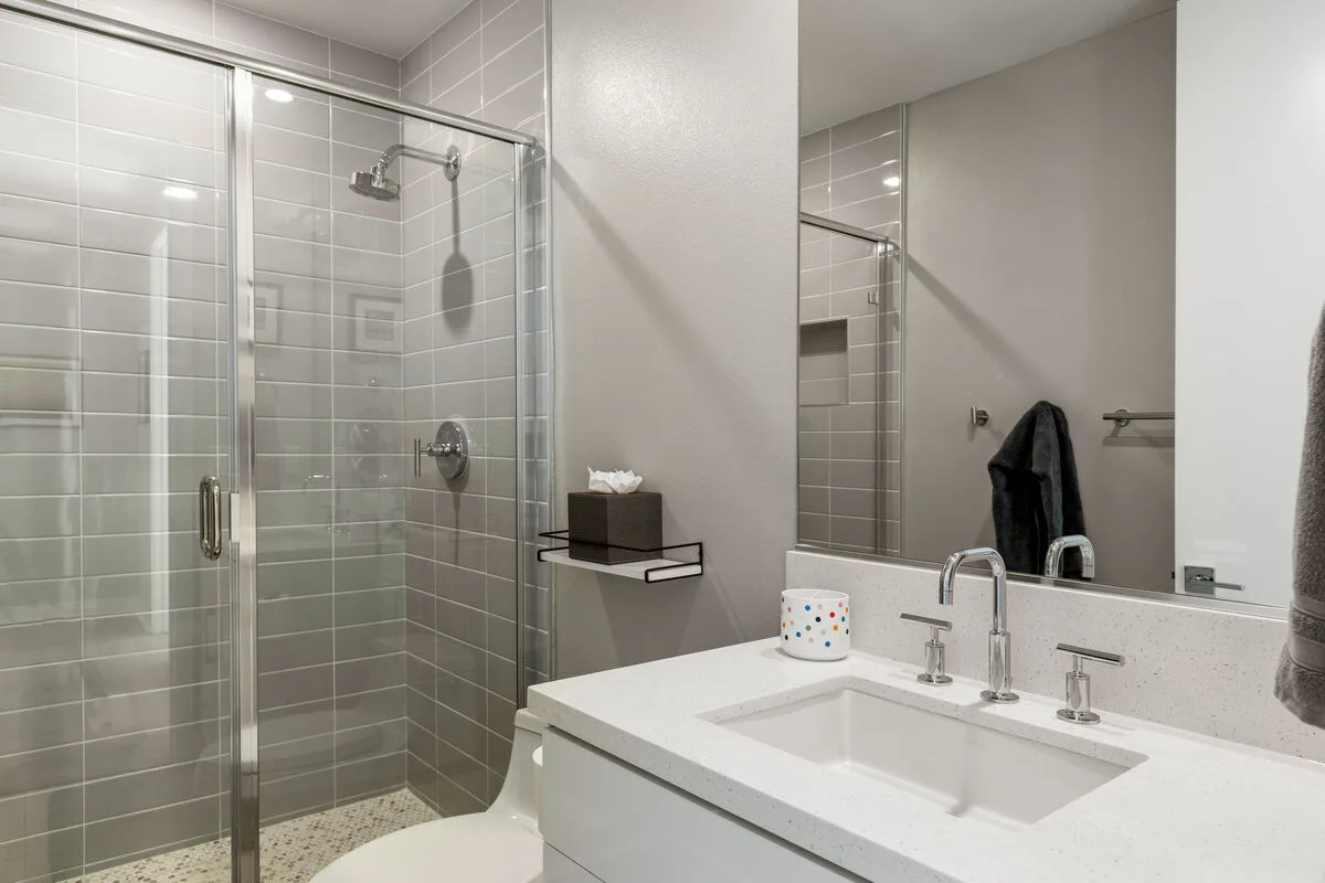 Cody Place Luxe
