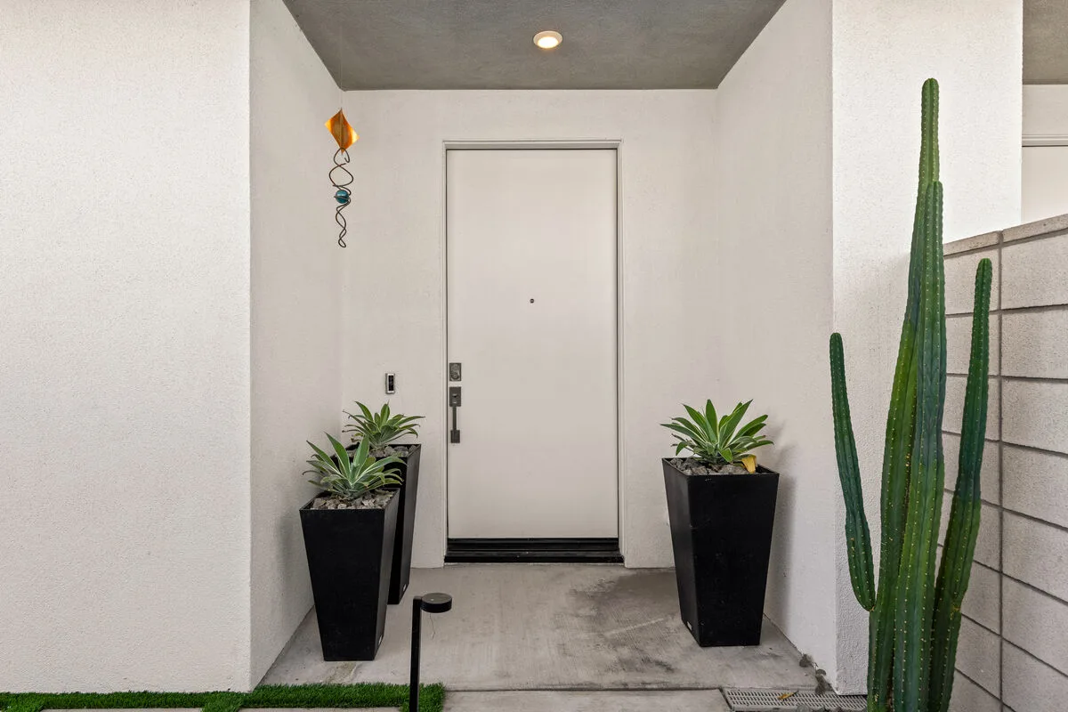 Cody Place Luxe