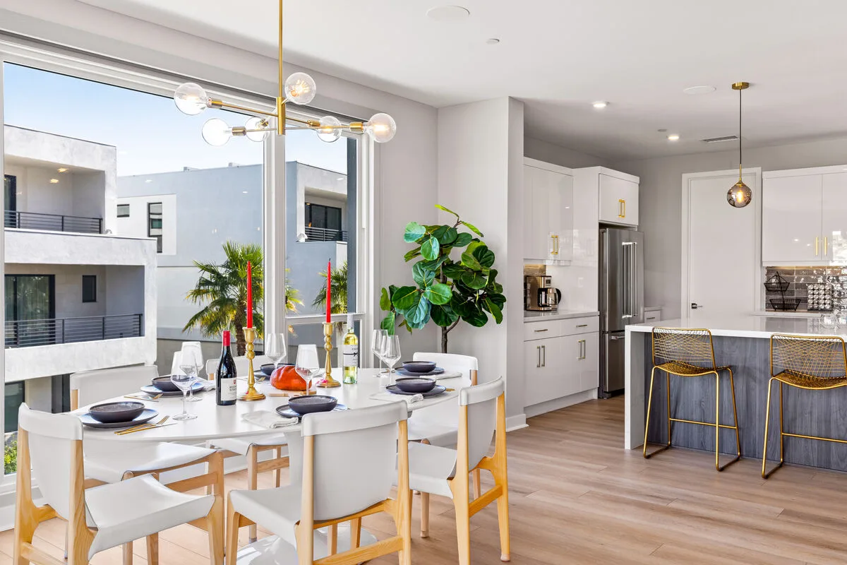 Cody Place Luxe