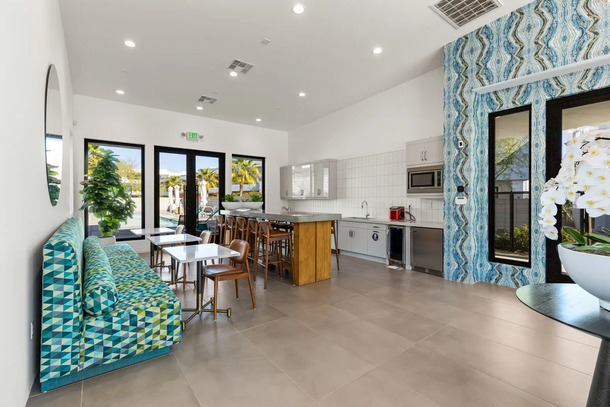 Cody Place Luxe