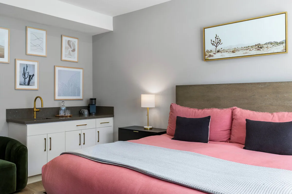Cody Place Luxe