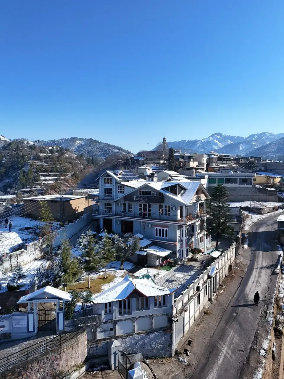 Mañanas nevadas sobre el valle