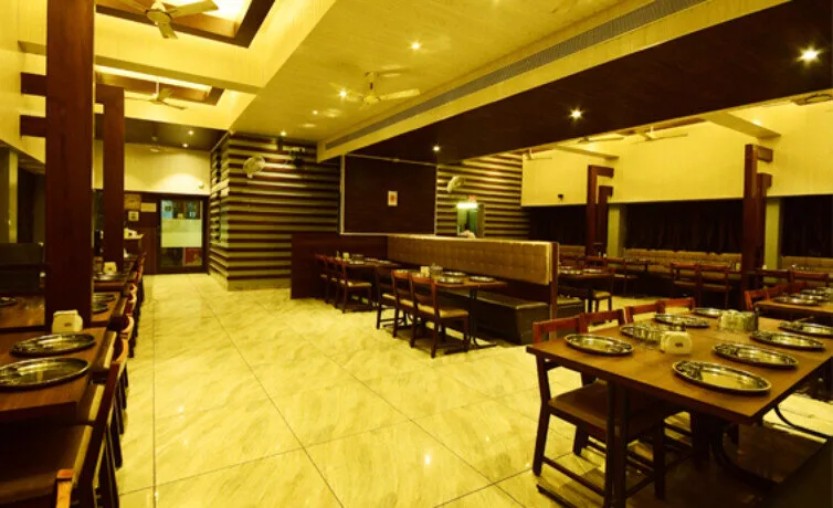 Hotel Opal dining hall