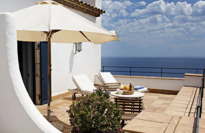 Guest room with terrace