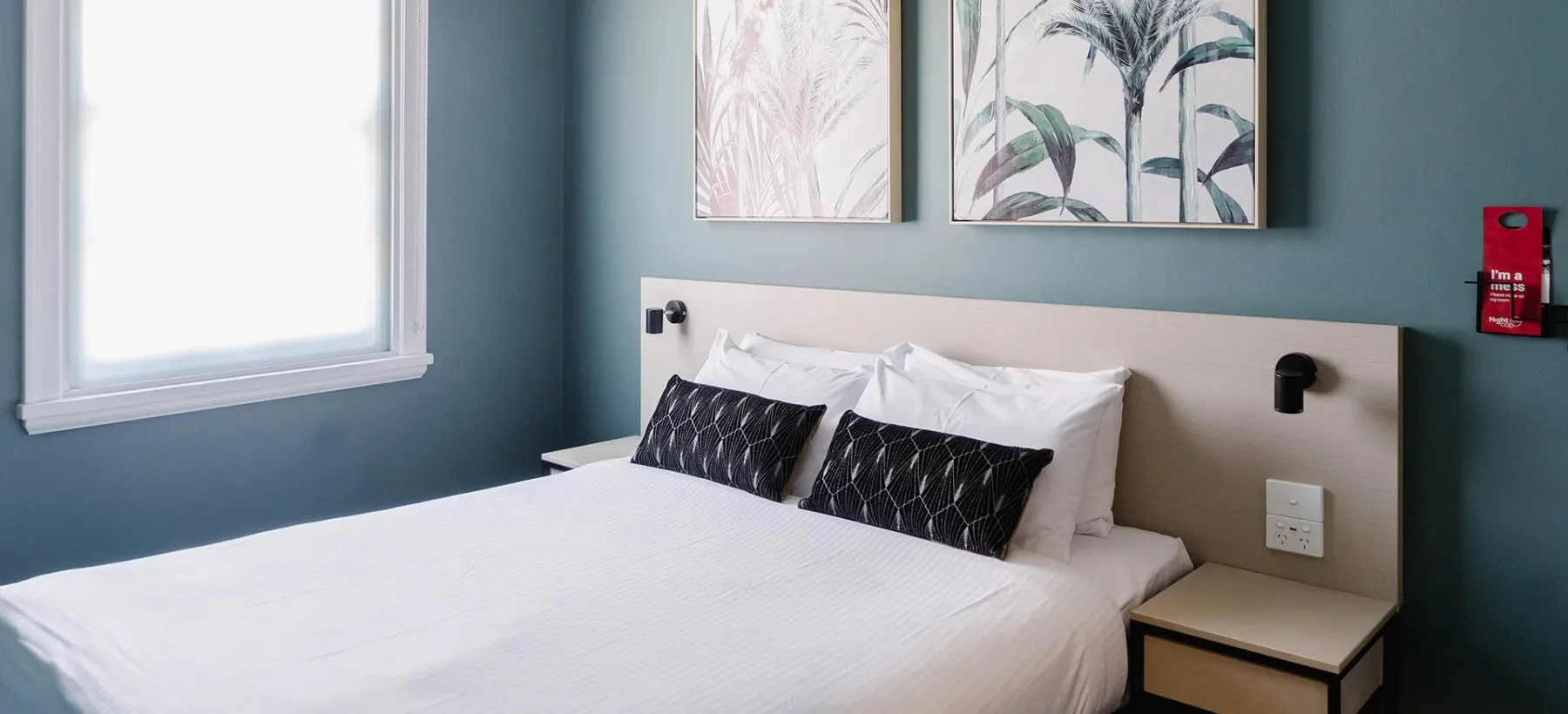 Accommodation banner