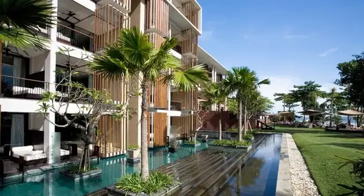 Suite con acceso a la piscina