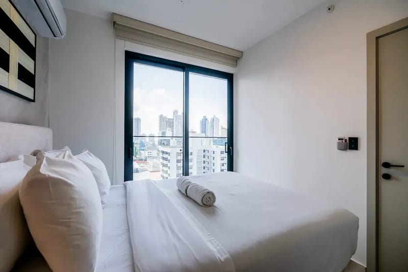 Charming 2BR in San Francisco w/ Balcony