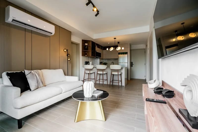 Charming 2BR in San Francisco w/ Balcony