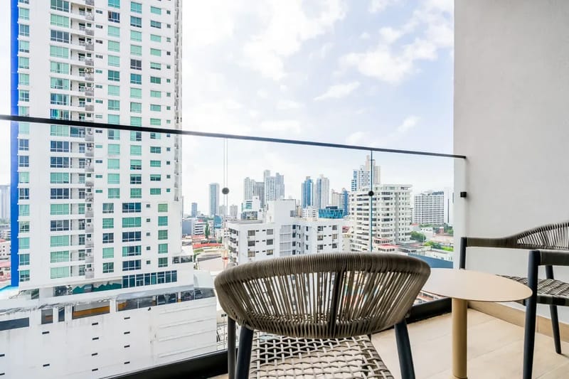 Charming 2BR in San Francisco w/ Balcony
