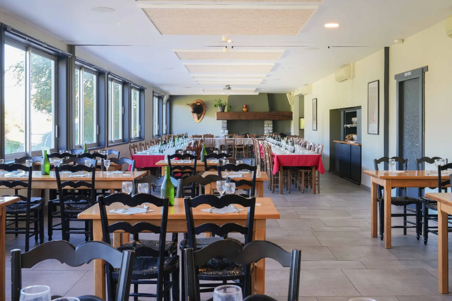 Hotel restaurant
