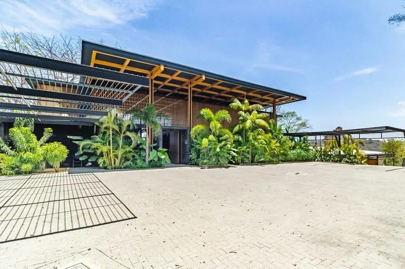 Amazing 6BR Villa w/ Swimming Pool in Costa Rica