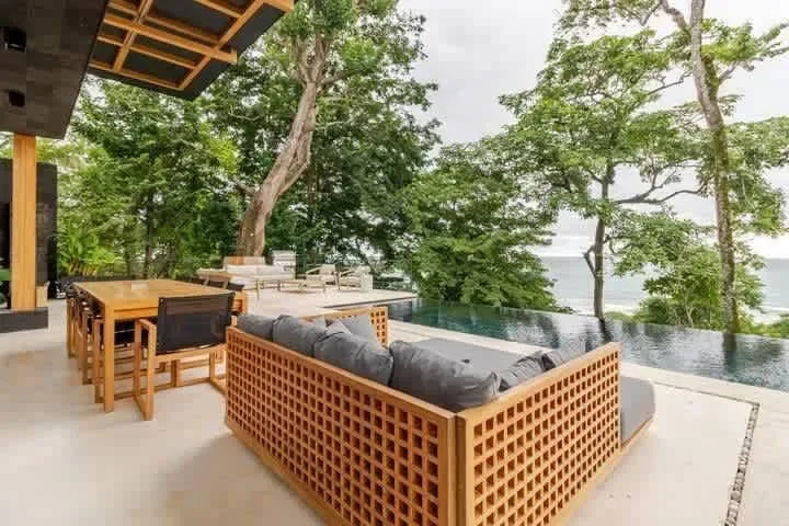 Amazing 6BR Villa w/ Swimming Pool in Costa Rica