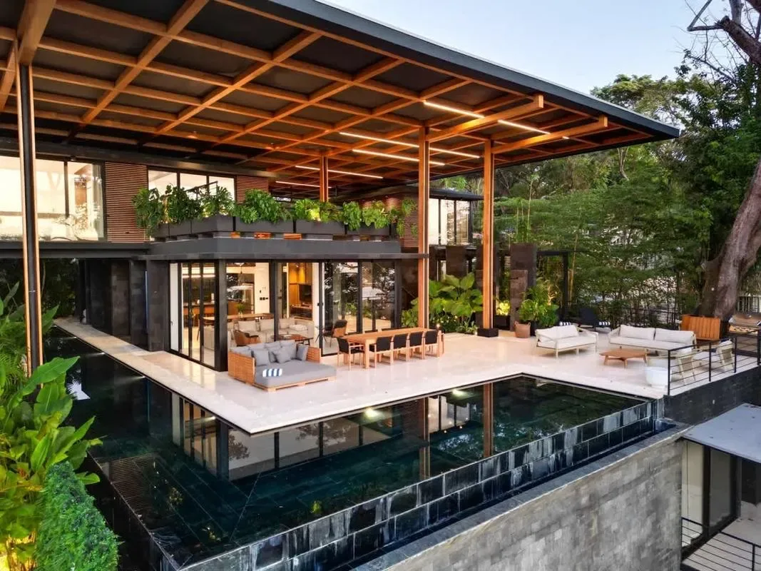 Amazing 6BR Villa w/ Swimming Pool in Costa Rica