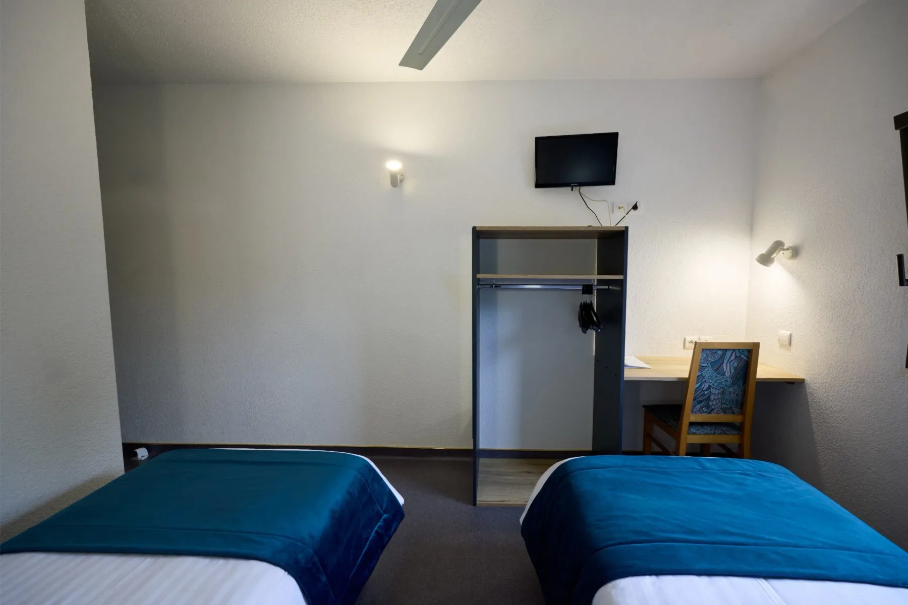 Habitación con dos camas