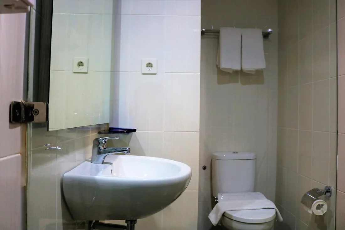 Baño de la habitación superior