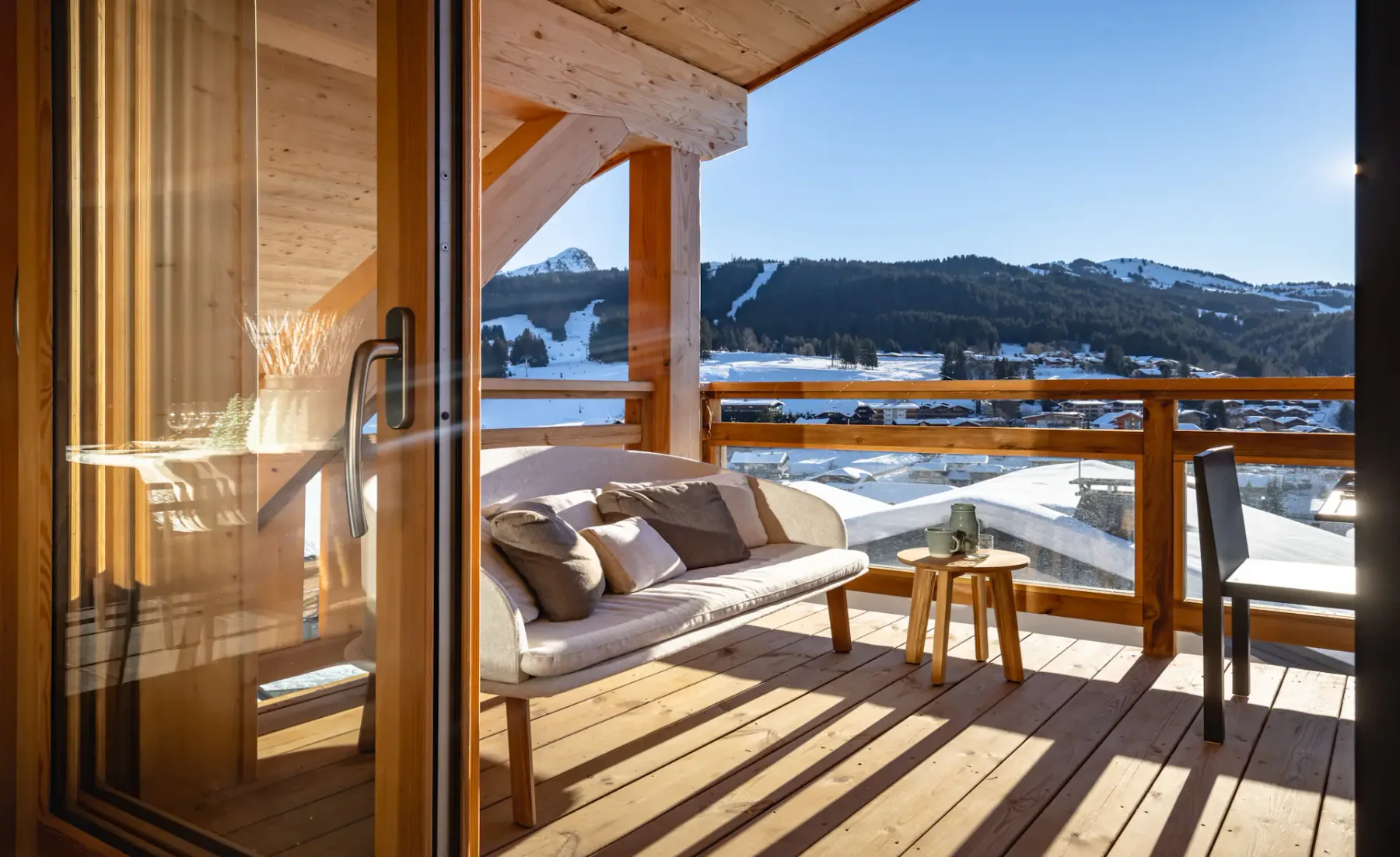 terrace mountain views family apartment Tahoe Les Gets