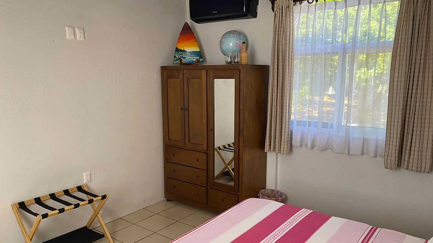 Angelina room
