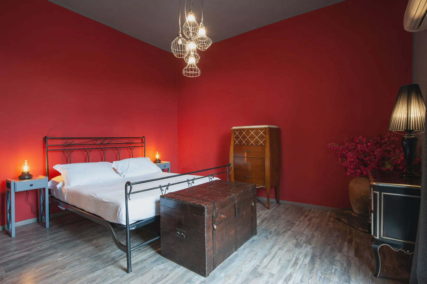 Ursino Apartment with Balcony