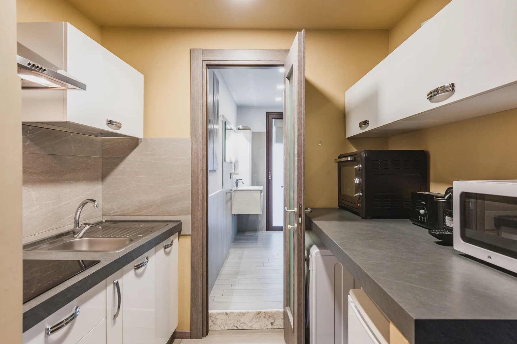 Ursino Apartment with Balcony