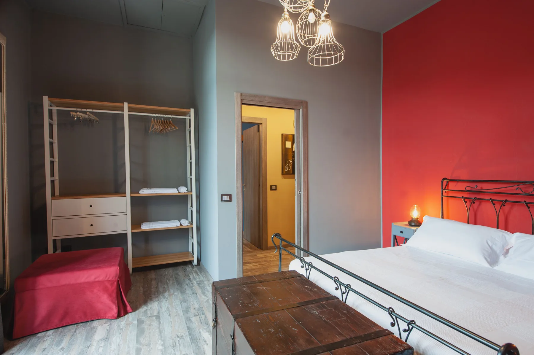 Ursino Apartment with Balcony