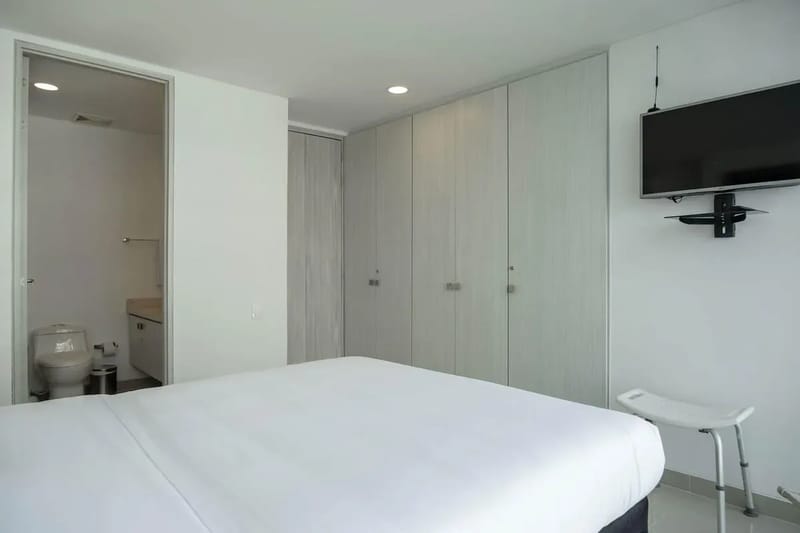Comfy 2BR w/ Ocean View and Pool in CTG