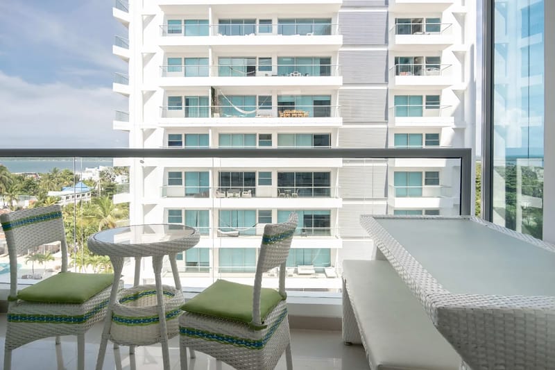 Comfy 2BR w/ Ocean View and Pool in CTG