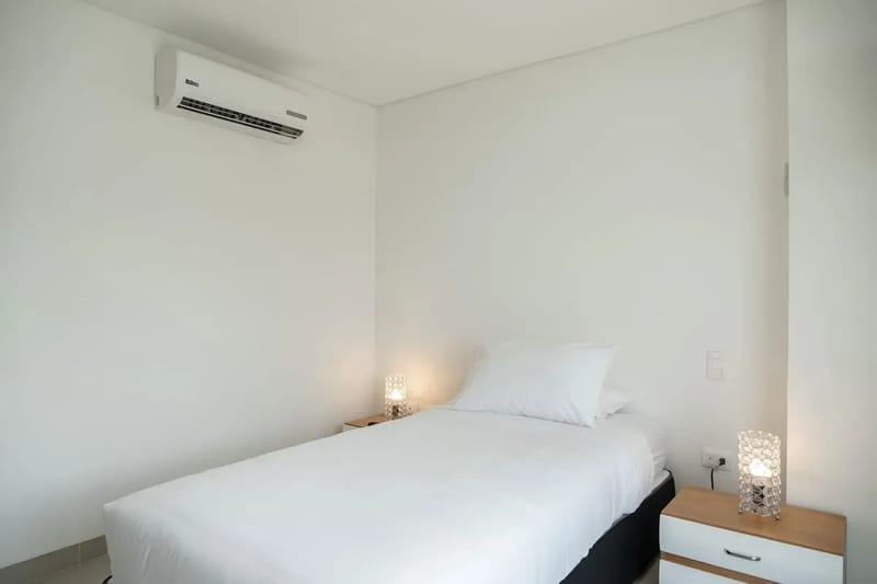 Comfy 2BR w/ Ocean View and Pool in CTG