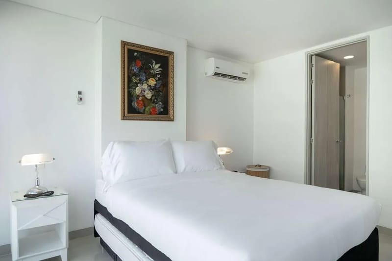 Comfy 2BR w/ Ocean View and Pool in CTG