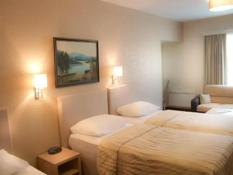Triple room