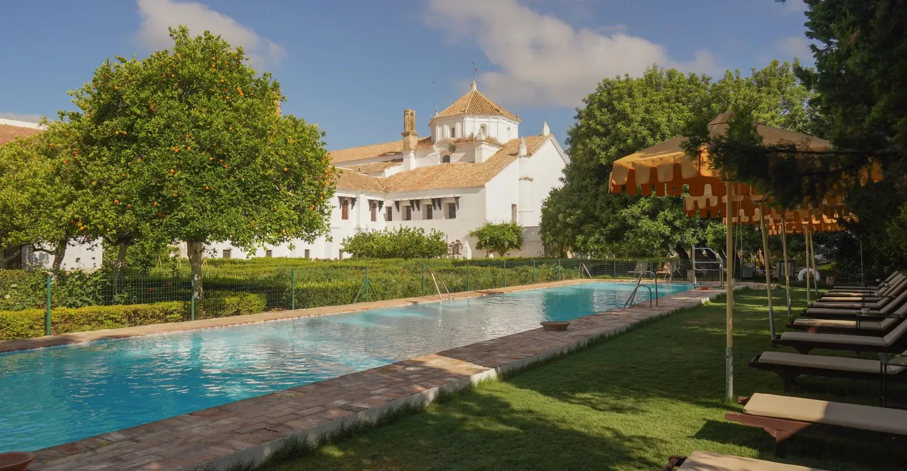 Terrenos del hotel
