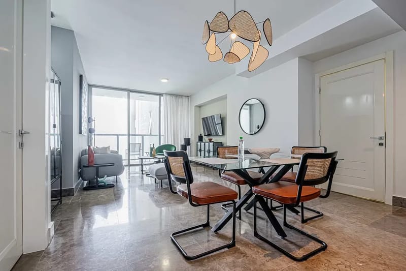 Luxury 1BR in Marbella w/ Balcony & View