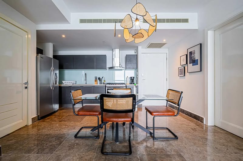 Luxury 1BR in Marbella w/ Balcony & View