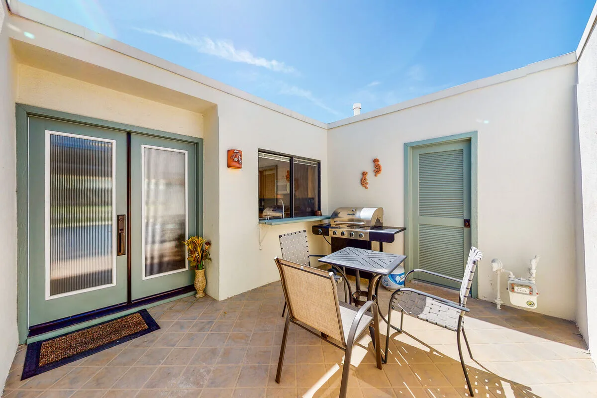 Palm Springs Condo, Sunrise Villas