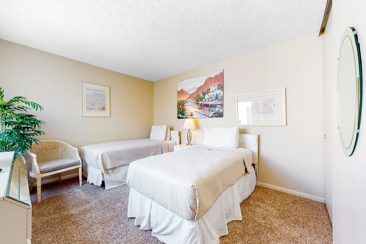 Palm Springs Condo, Sunrise Villas