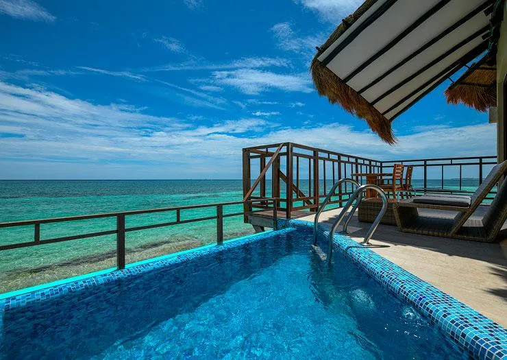 Palafitos - Elite Overwater Bungalow