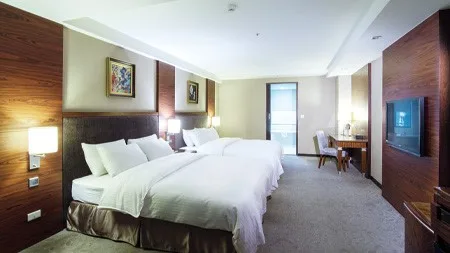 Refined four-person room