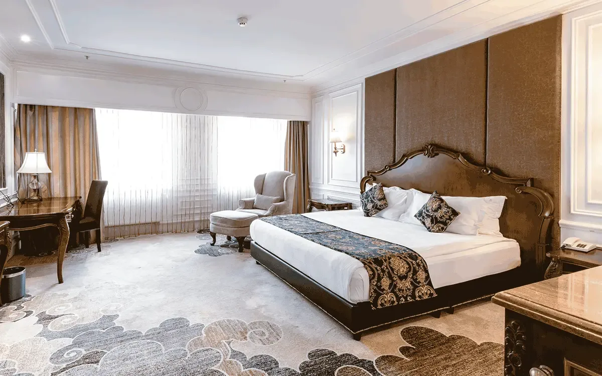 Deluxe King Room